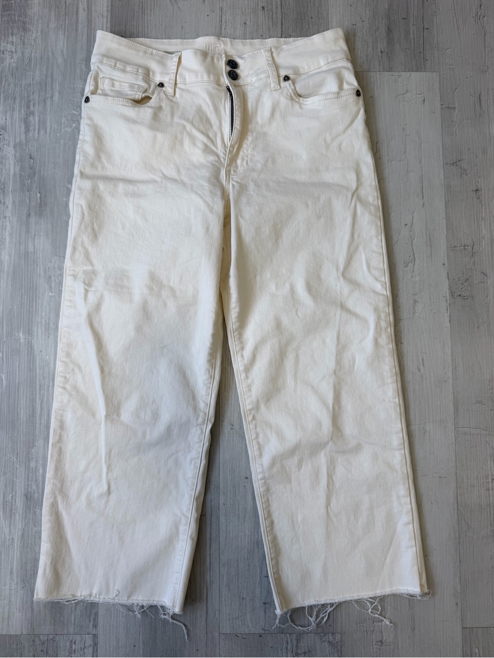 Kut from the Kloth Wide-Leg Cropped Jeans - Cream - Picture 2 of 5